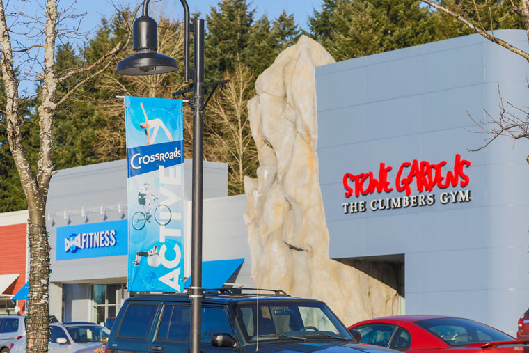 Crunch Fitness & Stone Gardens